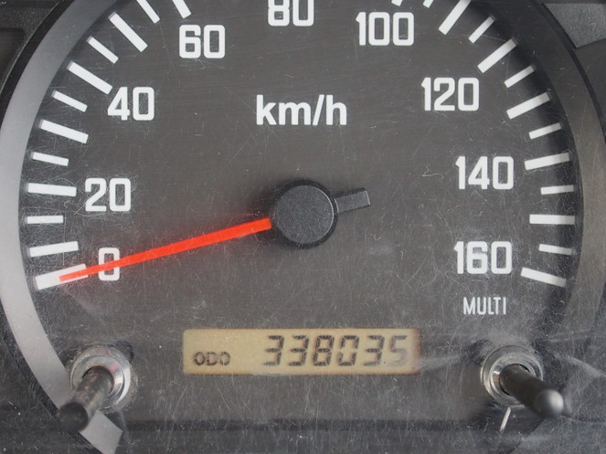 いすゞ フォワード 冷凍ウイング 中型 PDG-FRR34T2 年式 H20[写真26]