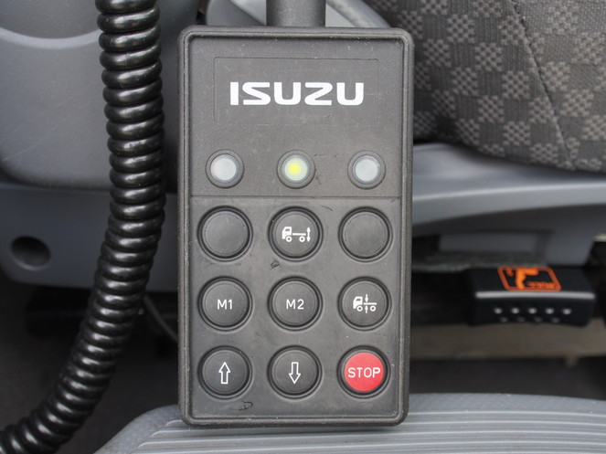 いすゞ フォワード 冷凍ウイング 中型 PDG-FRR34T2 年式 H20[写真27]