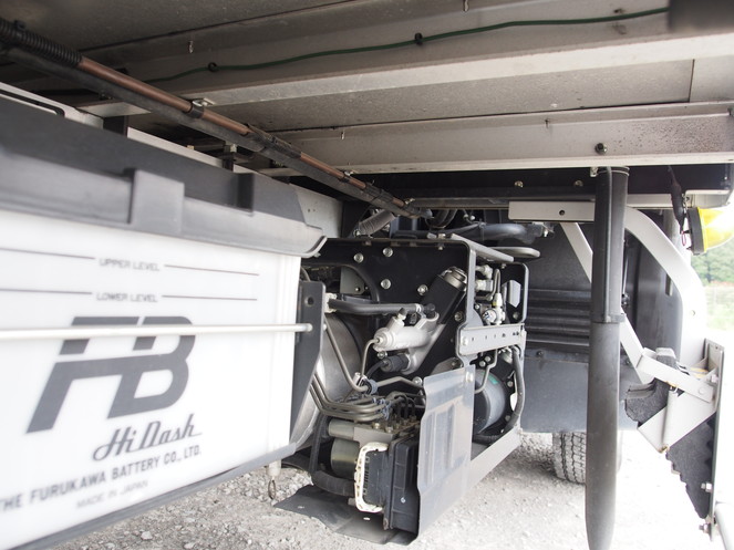 いすゞ フォワード 冷凍バン 中型 TKG-FRR90S2 年式 H26[写真34]