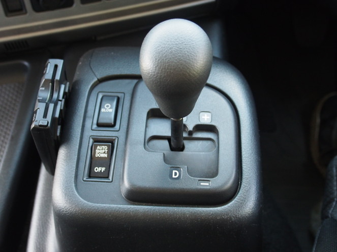 日野 プロフィア ウイング車 大型 LKG-FW1EXBG 年式 H25[写真18]