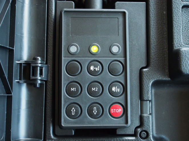 日野 プロフィア ウイング車 大型 LKG-FW1EXBG 年式 H25[写真22]