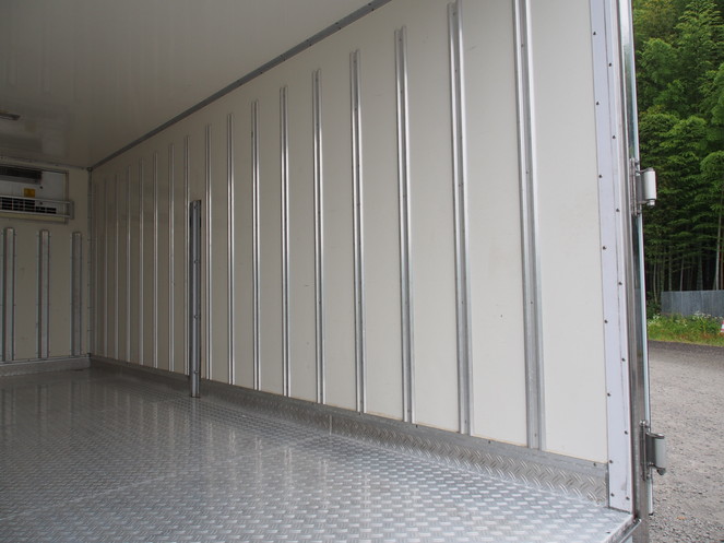 いすゞ エルフ 冷凍バン 小型 BKG-NMR85AN 年式 H23[写真16]