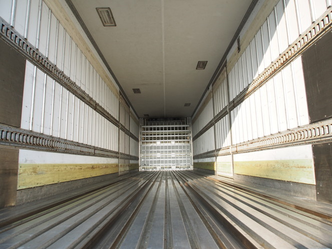 いすゞ ギガ 冷凍バン 大型 PJ-CYL51V5 年式 H16[写真19]