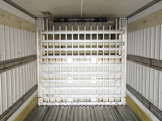 いすゞ ギガ 冷凍バン 大型 PJ-CYL51V5 年式 H16[写真21]