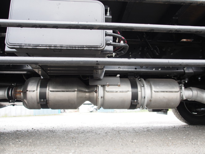 三菱ふそう スーパーグレート 平ボディ 大型 QPG-FS64VZ 年式 H28[写真33]