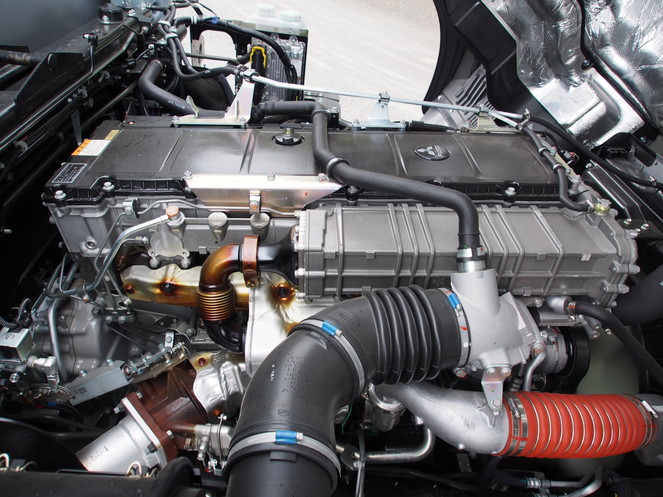 三菱ふそう スーパーグレート 平ボディ 大型 QPG-FS64VZ 年式 H28[写真30]