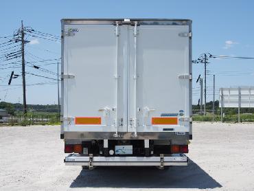 いすゞ フォワード 冷凍バン 中型 PKG-FRR90S2 年式 H22 [写真07]