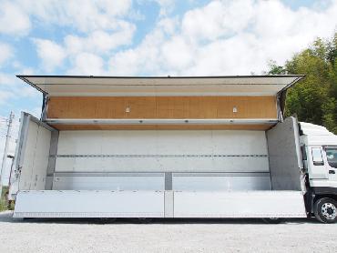 いすゞ ギガ ウイング車 大型 PKG-CYJ77W8 年式 H22 [写真10]