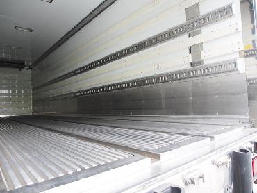 いすゞ ギガ 冷凍バン 大型 PDG-CYJ52W8 年式 H20 [写真12]