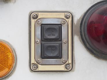 日野 グランドプロフィア ウイング車 大型 LKG-FW1EXBG 年式 H22 [写真32]