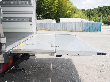 いすゞ フォワード 冷凍バン 中型 SKG-FRR90S2 年式 H24 [写真09]