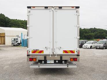 いすゞ フォワード 冷凍バン 中型 TKG-FRR90S2 年式 H26 [写真06]