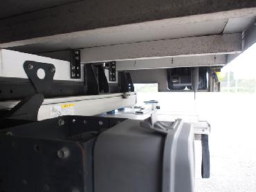 いすゞ フォワード 冷凍バン 中型 TKG-FRR90S2 年式 H26 [写真35]