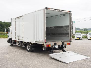 いすゞ フォワード 冷凍バン 中型 TKG-FRR90S2 年式 H26 [写真10]