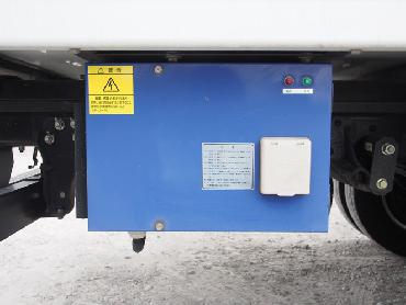 いすゞ エルフ 冷凍バン 小型 BKG-NMR85AN 年式 H23 [写真12]