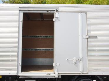 いすゞ エルフ バン車 小型 SKG-NMR85AN 年式 H24 [写真10]