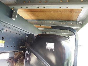 いすゞ エルフ バン車 小型 SKG-NMR85AN 年式 H24 [写真29]