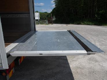 いすゞ フォワード ウイング車 中型 TKG-FRR90T2 年式 H27 [写真10]