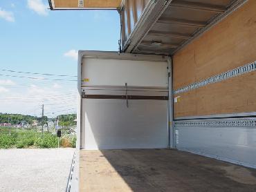 いすゞ フォワード ウイング車 中型 TKG-FRR90T2 年式 H27 [写真22]