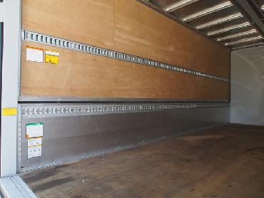 いすゞ フォワード ウイング車 中型 TKG-FRR90T2 年式 H27 [写真27]