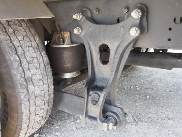 いすゞ フォワード ウイング車 中型 TKG-FRR90T2 年式 H27 [写真41]