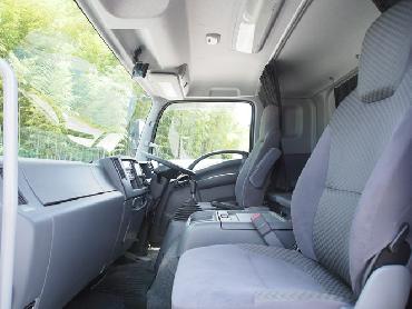 いすゞ フォワード ウイング車 中型 TKG-FRR90T2 年式 H27 [写真35]