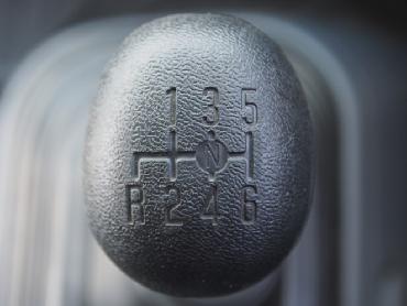 いすゞ フォワード ウイング車 中型 TKG-FRR90T2 年式 H27 [写真30]