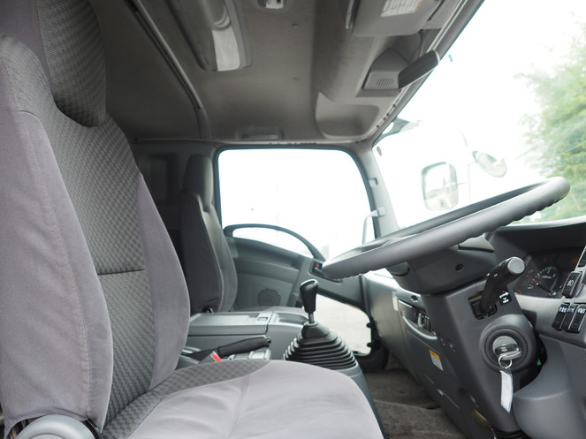 いすゞ フォワード ウイング車 中型 PDG-FRR34T2 年式 H22[写真26]