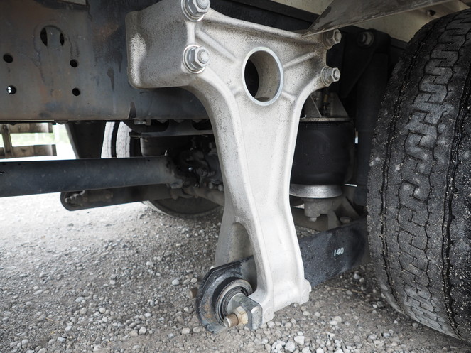 いすゞ フォワード ウイング車 中型 PDG-FRR34T2 年式 H22[写真36]