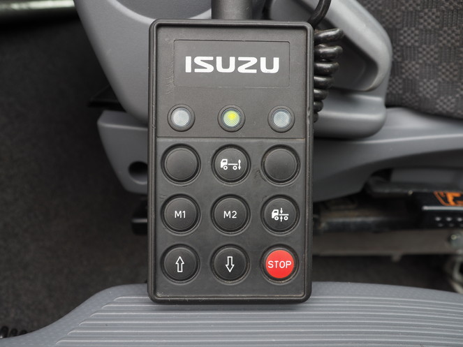 いすゞ フォワード ウイング車 中型 PDG-FRR34T2 年式 H22[写真30]