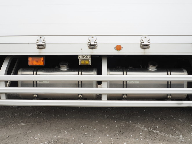 いすゞ フォワード ウイング車 中増t KL-FSD34M4 年式 H14[写真25]