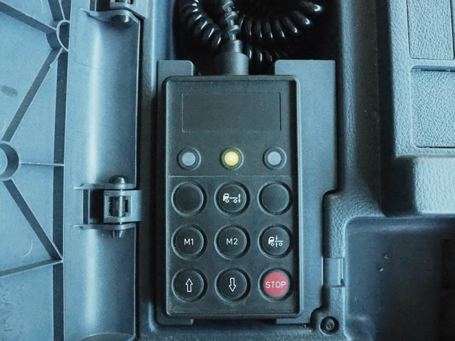 日野 プロフィア ウイング車 大型 BKG-FW1EXYG 年式 H22[写真28]