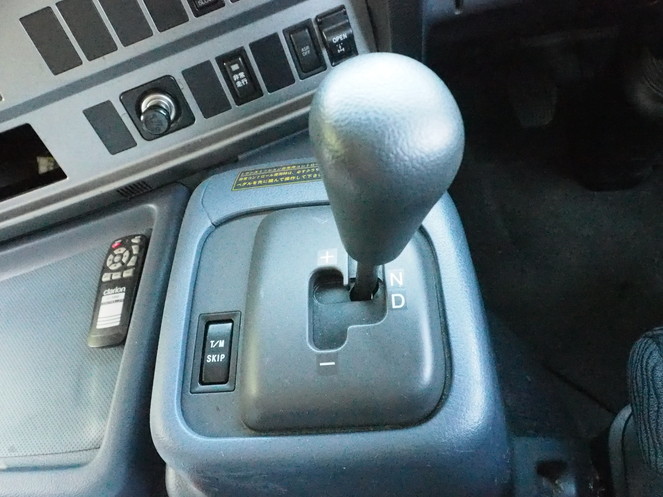 日野 プロフィア ウイング車 大型 BKG-FW1EXYG 年式 H22[写真27]