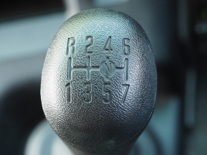 いすゞ ギガ ウイング車 大型 LKG-CYL77A 年式 H24[写真22]