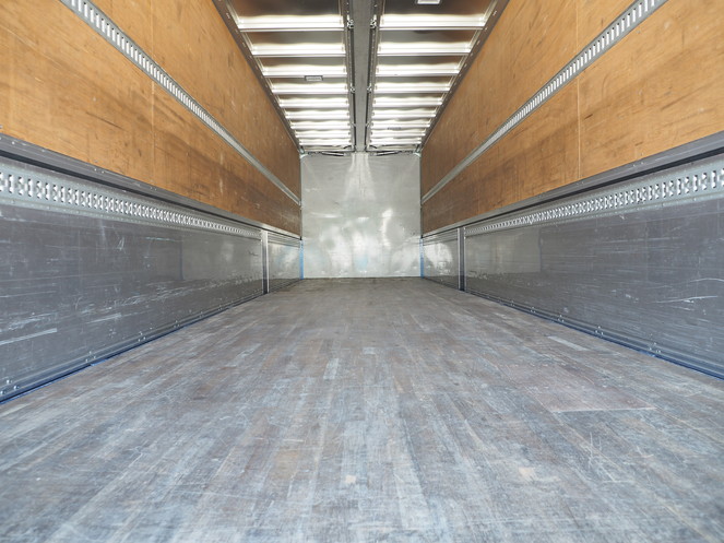 いすゞ ギガ ウイング車 大型 LKG-CYL77A 年式 H24[写真19]