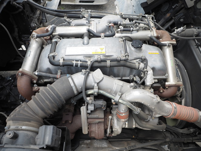 いすゞ ギガ ウイング車 大型 LKG-CYL77A 年式 H24[写真30]