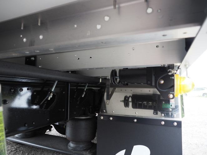 三菱ふそう スーパーグレート ウイング車 大型 QPG-FS64VZ 年式 H28[写真46]