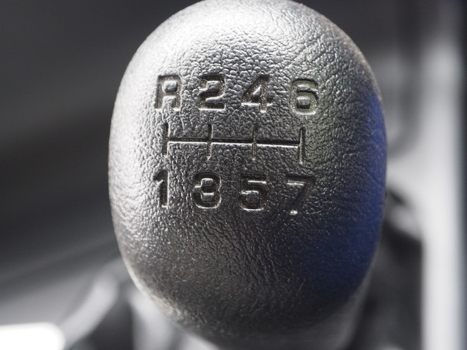 三菱ふそう スーパーグレート ウイング車 大型 QPG-FS64VZ 年式 H28[写真27]