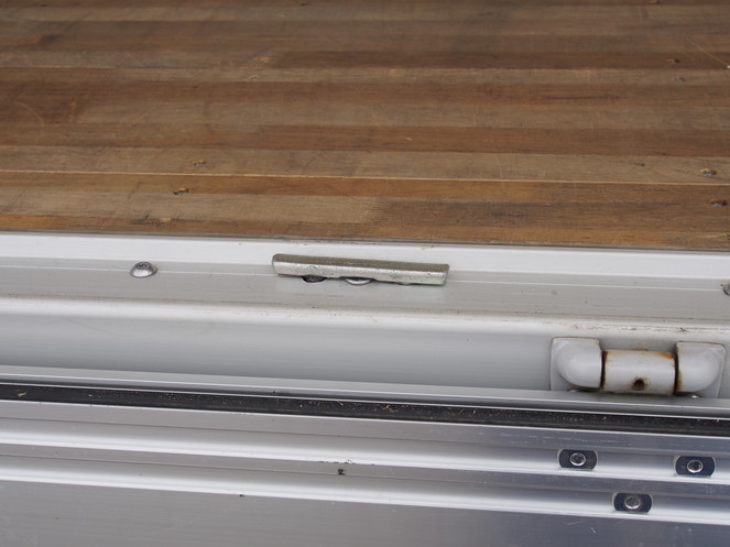 いすゞ フォワード ウイング車 中型 TKG-FRR90S2 年式 H27[写真18]