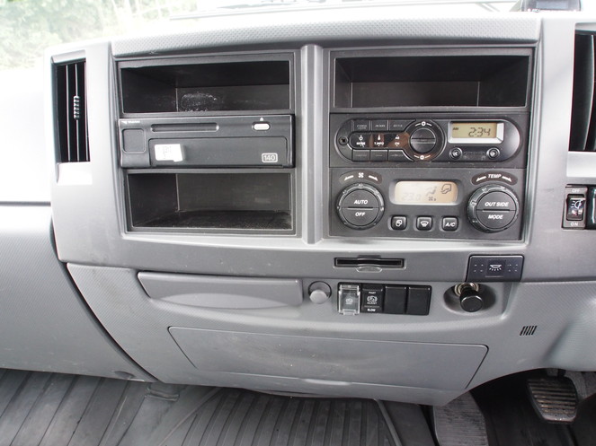 いすゞ フォワード ウイング車 中型 TKG-FRR90S2 年式 H27[写真31]