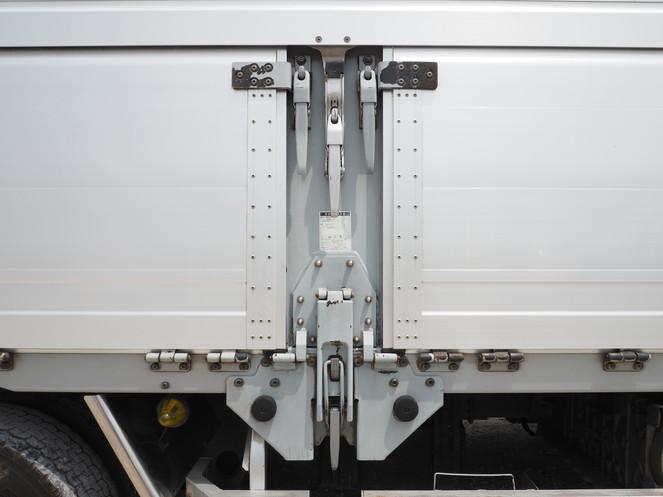 日野 プロフィア ウイング車 大型 BDG-FW1EXYG 年式 H19[写真14]