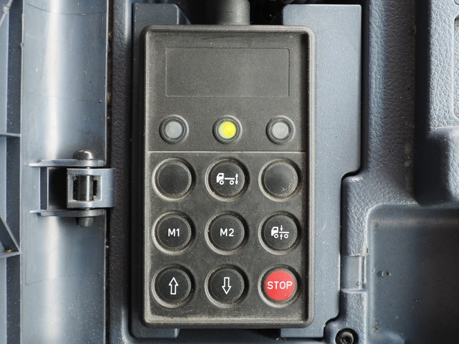 日野 プロフィア ウイング車 大型 BDG-FW1EXYG 年式 H19[写真34]