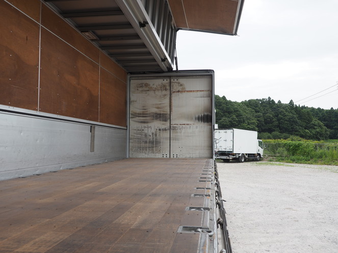 日野 グランドプロフィア ウイング車 大型 BKG-FR1EXYG 年式 H20[写真19]