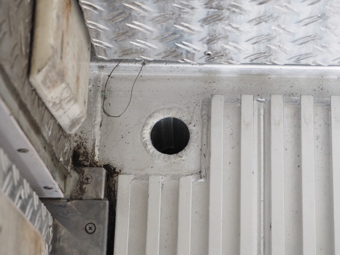 日野 レンジャープロ 冷凍バン 中型 PB-FD7JKFA 年式 H16[写真18]