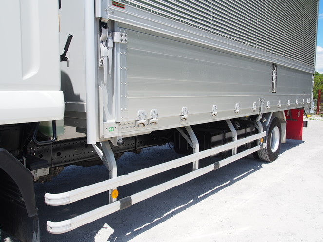 いすゞ フォワード ウイング車 中型 TKG-FRR90S2 年式 H27[写真14]