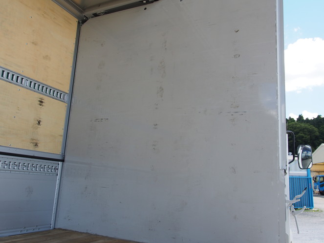 いすゞ フォワード ウイング車 中型 TKG-FRR90S2 年式 H27[写真16]