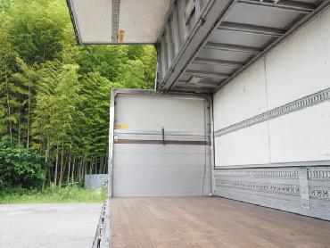 いすゞ フォワード ウイング車 中増t KL-FSD34M4 年式 H14 [写真15]