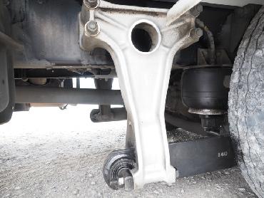 いすゞ フォワード 冷凍バン 中型 ADG-FRD90J3S 年式 H17 [写真27]