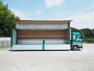 いすゞ ギガ ウイング車 大型 LKG-CYJ77A 年式 H23[写真07]