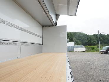 三菱ふそう スーパーグレート ウイング車 大型 QPG-FS64VZ 年式 H28 [写真18]